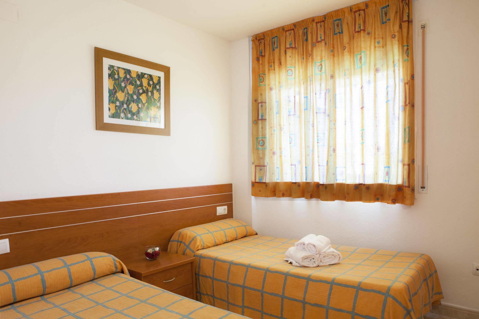 Апартаменты Ibersol Siesta Dorada Салоу Экстерьер фото